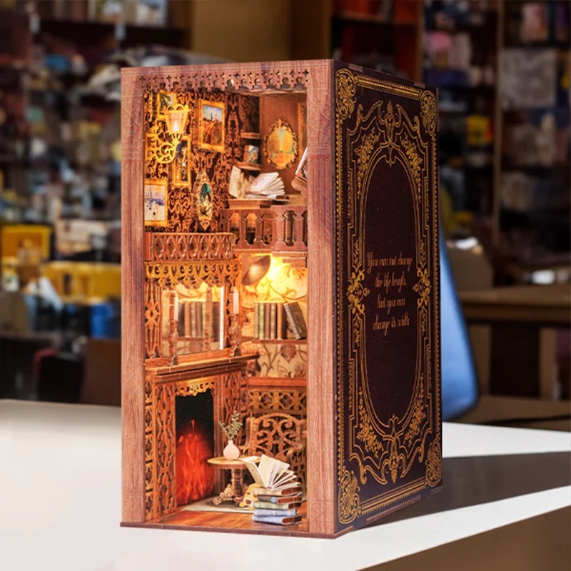 [BF-140649] CuteBee - Book Nook - Eternal Bookstore