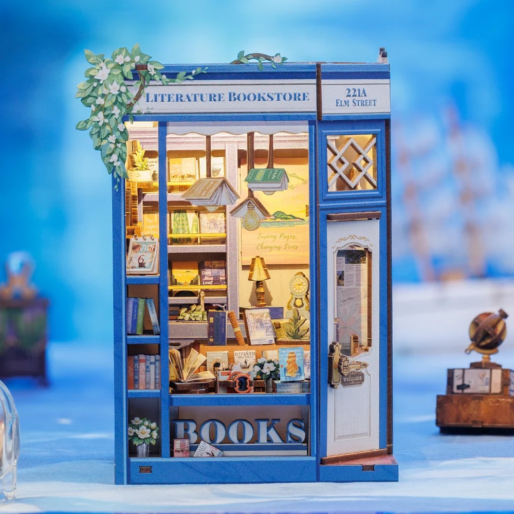CuteBee - Book Nook - Literature Bookstore